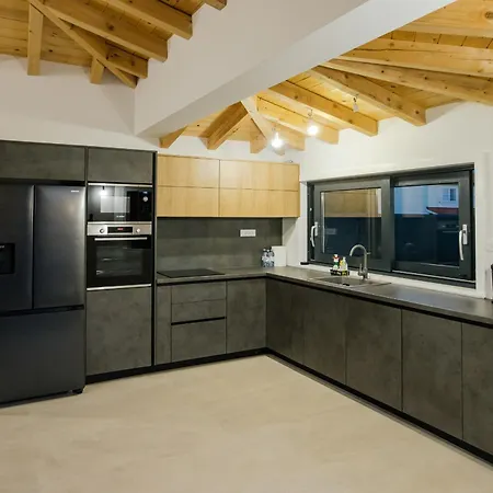 California Dream Luxury Near Makarska Croatia * Poljica (Makarska)